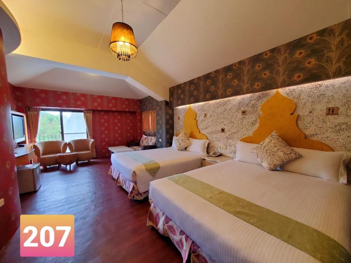 E-Ping Castle Hotel نانوان المظهر الخارجي الصورة