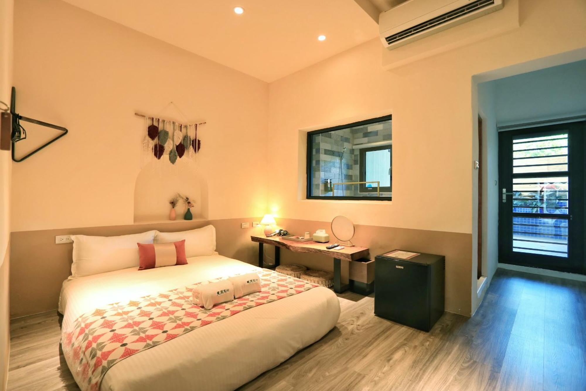 E-Ping Castle Hotel نانوان المظهر الخارجي الصورة