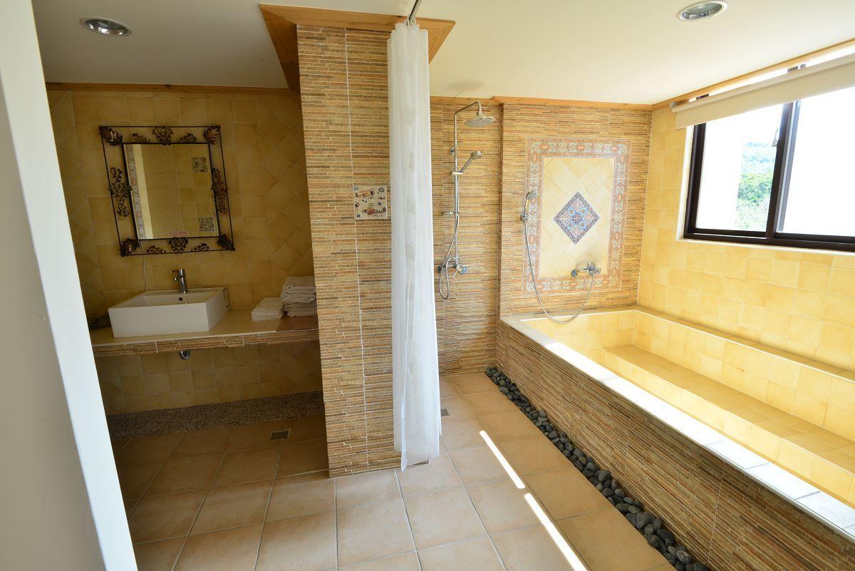 E-Ping Castle Hotel نانوان المظهر الخارجي الصورة